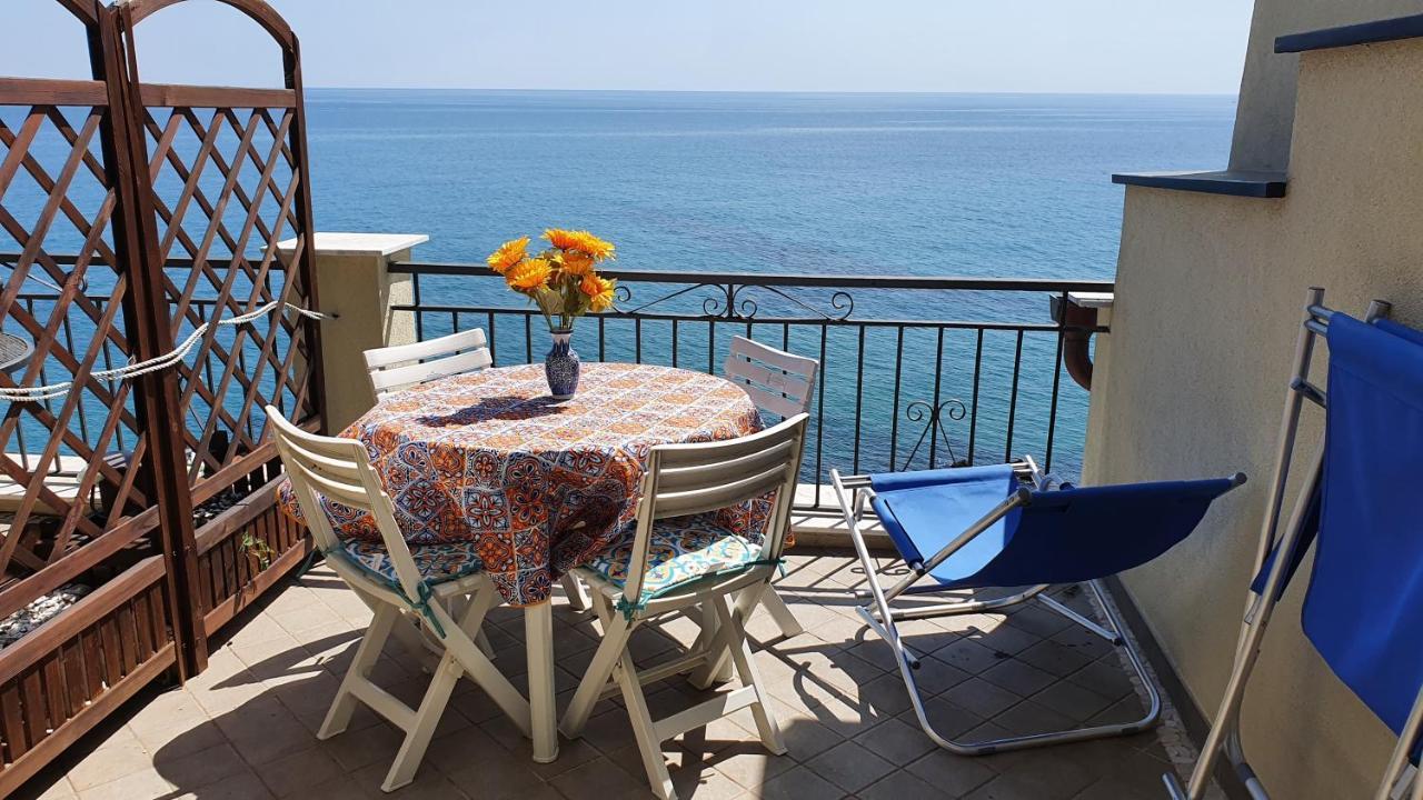 Borgo Prino Apartment Imperia Luaran gambar